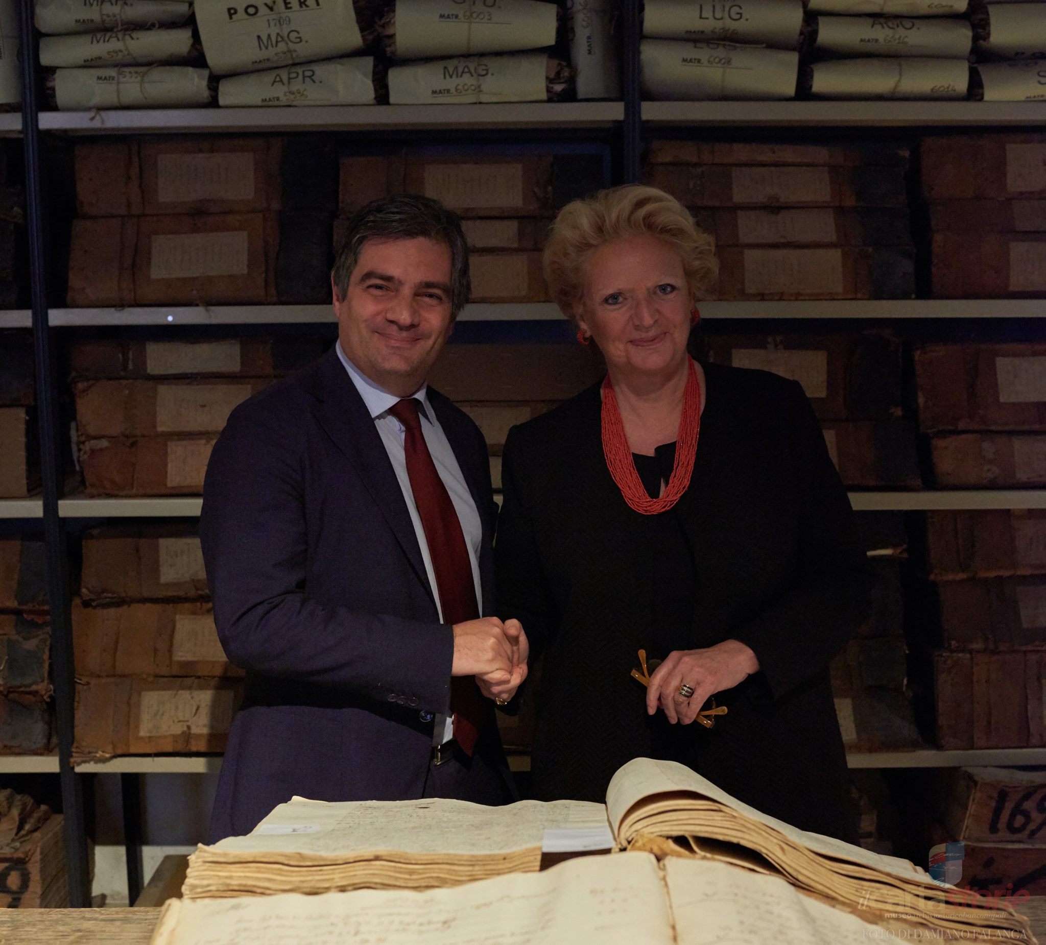 beatrice di borbone al museo dell'archivio storico del bancio di napoli